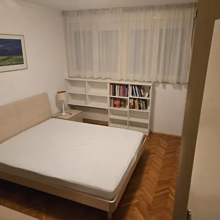 Beautifull Spacious Apartment